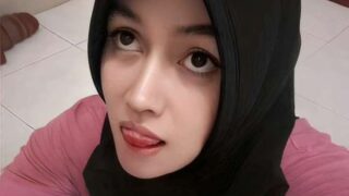 10 Viral Indonesia Video Wiwik Viral Terbaru 2025 Anjay Hijab Kebaya coklat