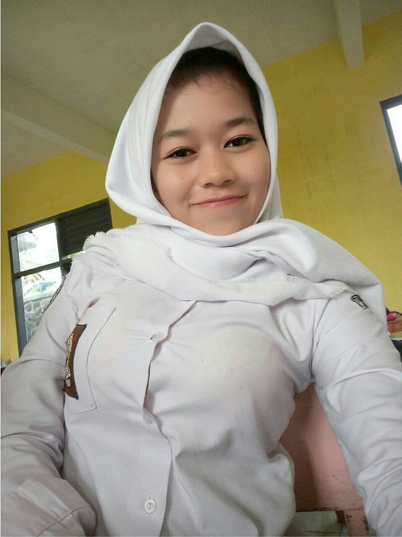 Latest Indo Viral Phenomenon Of ABG Viral SMA 2026 Ukhti Jilbab Wiwik One For All Indonesia